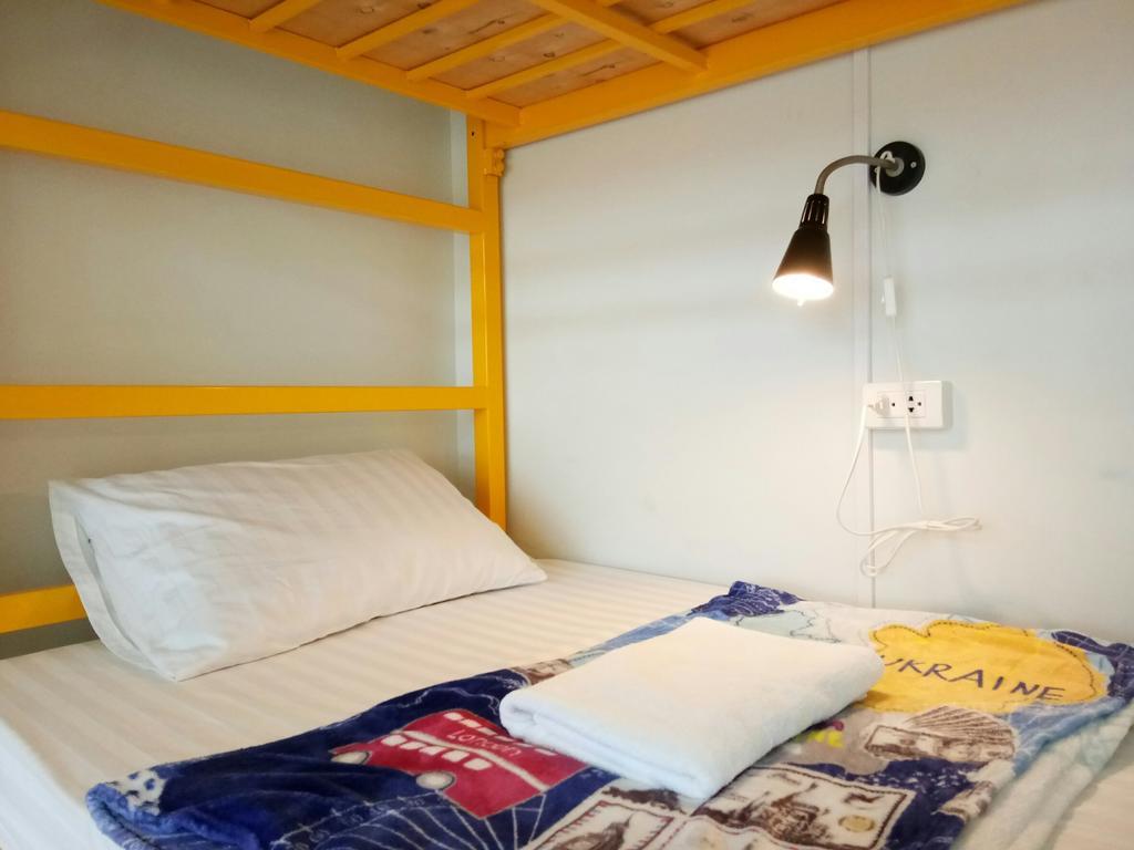 Hostel 108Beds Si Racha Exteriér fotografie